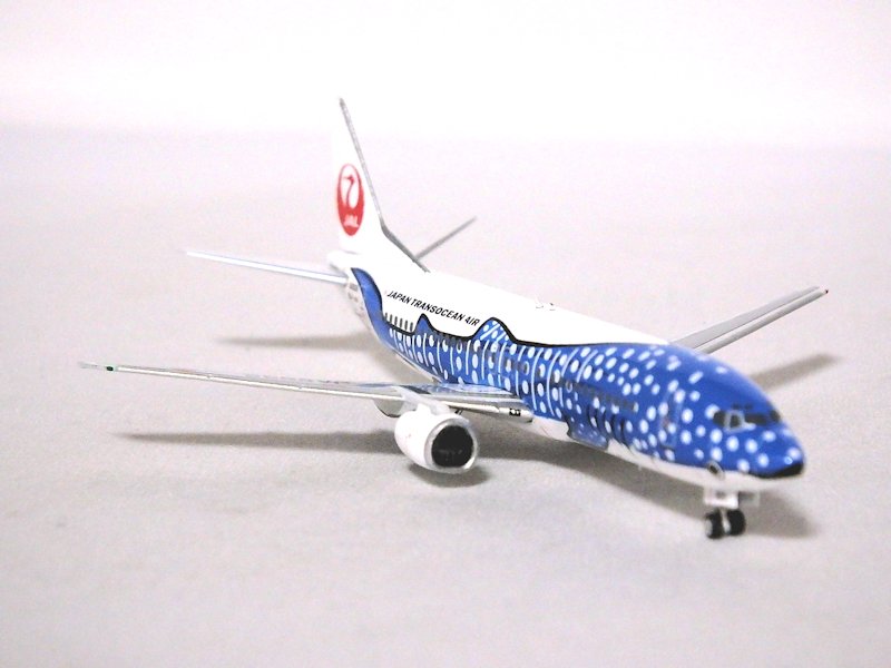 JTA B737-400 ジンベイジェットJA8939 1/200モデル JTA 737-400 1/200