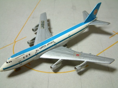 TOMICA AIRPLANES