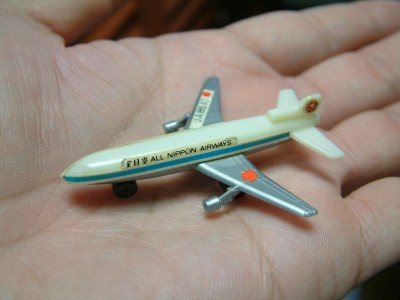 Toy_Plane